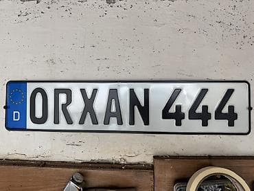 ev masin: Lipa nomre üslubunda fərdi avtomobil nömrə lövhəsi – “ORXAN 444” — 1