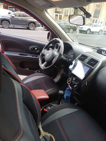 nisanlar: Nissan Micra (qırmızı rəng) - Kuzov: kompakt hetçbek, qırmızı metalik — 4