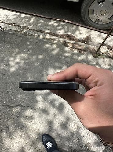 ayfon 7 s: IPhone 15, 128 GB, Qara — 5