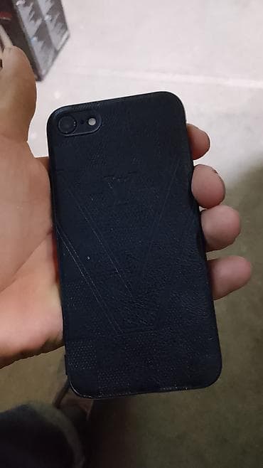 kenwood lsk 737: IPhone 7, Qara, Barmaq izi — 6