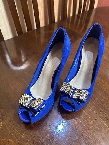 ayaggabı: Mavi rəngli qadın klassik tuflilər - Model: Açıq burunlu, stiletto — 2