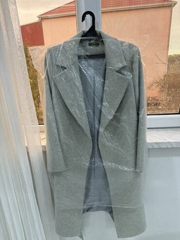 мультивитамины атоми для детей: Boz rəngli qadın palto - Klassik düz kəsim, diz altı uzunluq - Geniş — 1