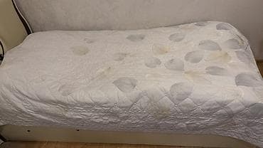 Təknəfərlik çarpayı, Bazalı, Matras ilə, Siyirməsiz