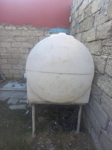 Самовары: Plastik su çəni və metal dayaqlı stend - Material: qalın divarlı — 1