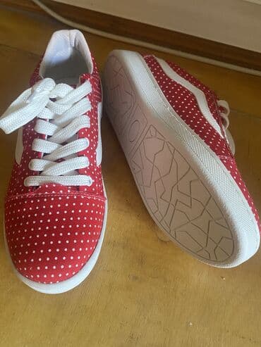 женские красные кеды: Ölçü: 37.5, rəng - Qırmızı, Yeni — 2