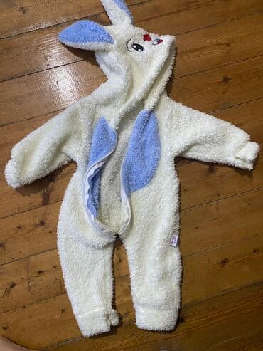 Donlar: Heresi 10 -12 azn dublenka 15 azn . toplam 100 azn hamisina — 8