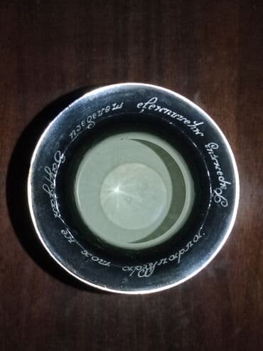 gul salonu: Bir vaza, Keramika — 5