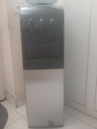 su soyuducu: Dispenser Siemens, Döşəməüstü, Su isitmə ilə, İşlənmiş — 1