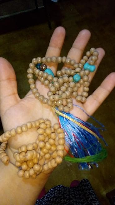 8 mart gulleri: Təsbehlər fərqli qiymətlərdə
5,3 azn
Vatsap aktivdir — 4