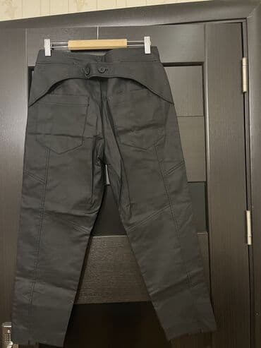 hadise konser bileti 2023: Zara deri görünümlü, düz biçimli şalvar. S razmerdir ama Oversize — 10