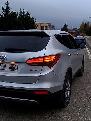 radiator opel astra: Hyundai Santa Fe: 2 l | 2015 il Krossover — 5