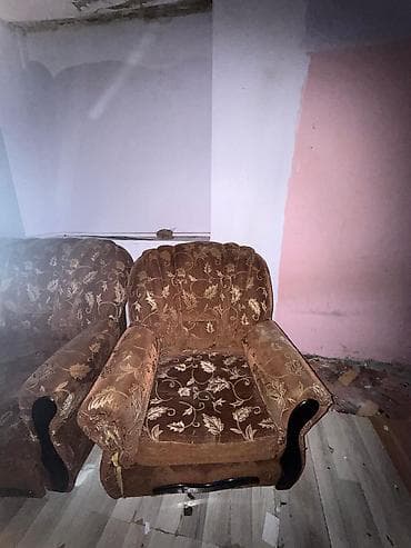 kiraye stol stullar: Klassik divan, Divan — 1