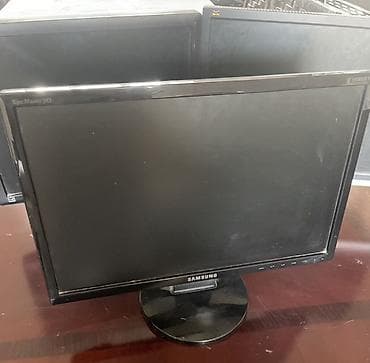 Monitorlar: LG, Viewsonic və Samsung stolüstü monitorlar. Brendlər: LG (Flatron — 5