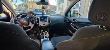 hyundai i20 qiymeti: Chevrolet Cruze: 1.4 l | 2016 il 207309 km Sedan — 10