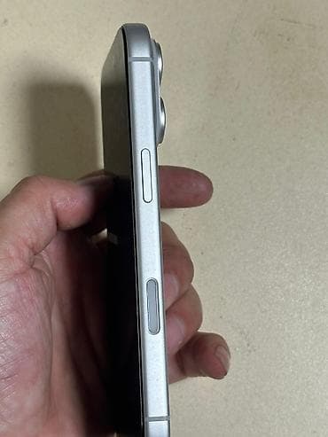 mac pro: IPhone 17 Pro, 256 GB, Natural Titanium, Simsiz şarj — 8