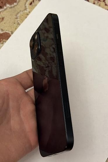 pilte qaz: IPhone 13, Qara, Face ID — 4