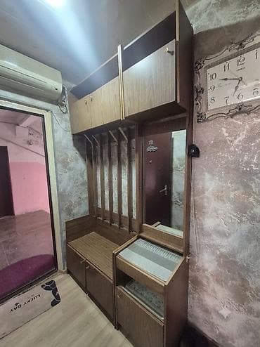 Dehliz dolabi yaxsi vezyetde qiymet 60 azn unvan Sumqayit(8110)Nahid lalafo.az -da Dehliz dolabi yaxsi vezyetde qiymet 60 azn unvan Sumqayit(8110)Nahid