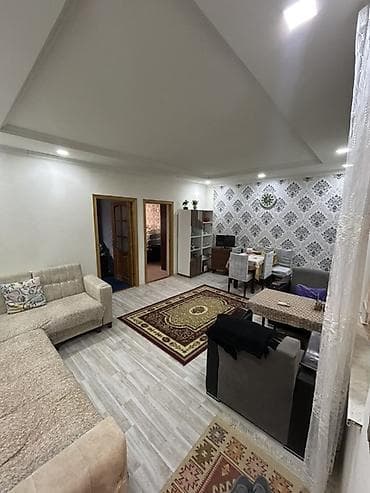 kiraye evler savalan: 3 otaqlı mənzil – geniş zal və ayrı-ayrı 2 yataq otağı. Zalda asma — 1