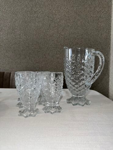 suse caynikler: Şüşə, Azərbaycan — 1