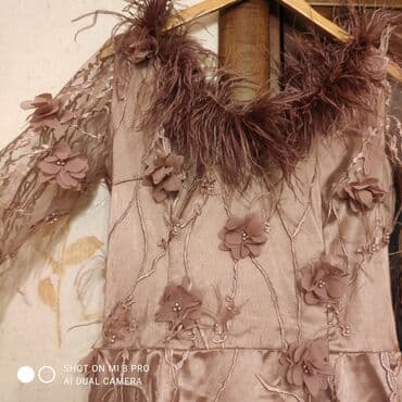 работа возьму девушку на работу: Mayası 500₼. tikdirilib model geyinib bir dəfə. fotosesiya — 5