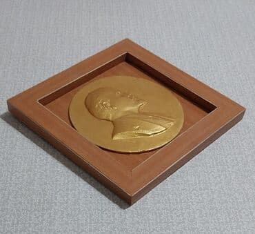 8 mart hədiyəsi: Fiqur — 4