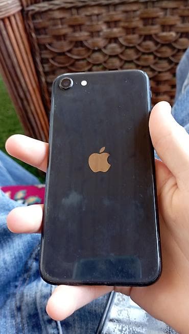 IPhone SE 2022, 32 GB, Qara, Barmaq izi — 1