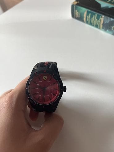 ferrari saat: İşlənmiş, Qol saatı, Ferrari, rəng - Qara — 1