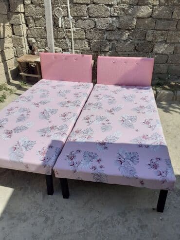 Kravat
Taza hazırları var 
Çatdırılma var — 1