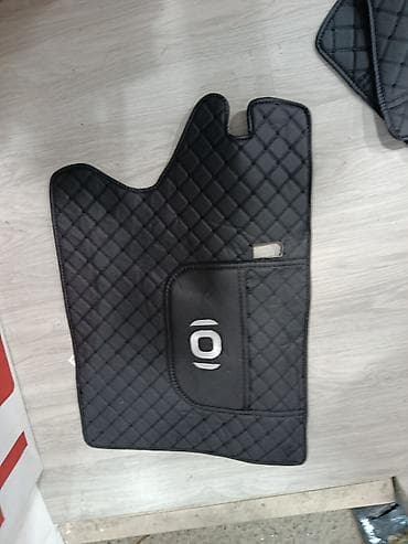baqaj: Avtomobil üçün ayaqaltı, Dəri, Audi — 4
