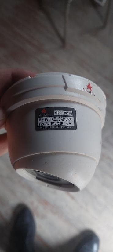 mi 9 t: MultiStar AHD 111 dome tipli nəzarət kamerası - Sistem: AHD, PAL 720p — 2