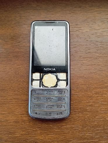 Nokia rəng - Gümüşü, Düyməli