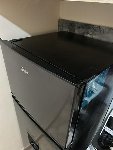 sazz outdoor modem: 2 qapılı Midea Soyuducu Satılır, rəng - Qara, Dispenserli — 4