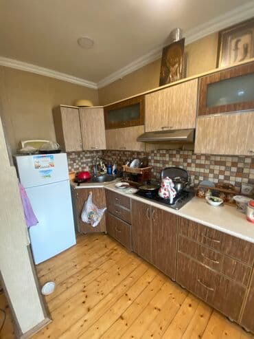 6 mkr: 120 kv. m, 3 otaqlı, Kombi, Qaz, İşıq — 13