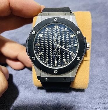 Hublot Classic Fusion avtomatik qol saatı saat isleyir cox xirda