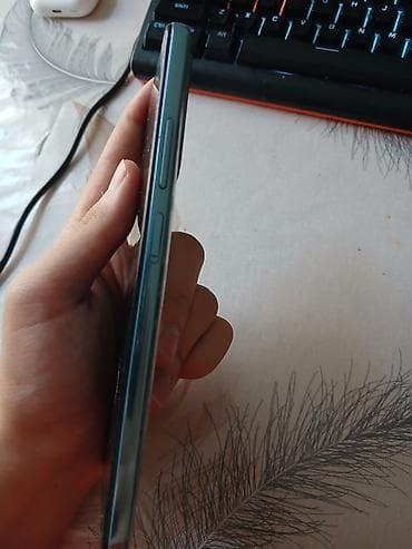 philips xenium 9@9d: Redmi 11, 128 GB, rəng - Göy, Qırıq — 2