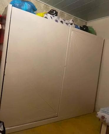 (Dolab) yaxwi veziyyetde seliqeli islenib qiriq sinia yoxdur qiymet