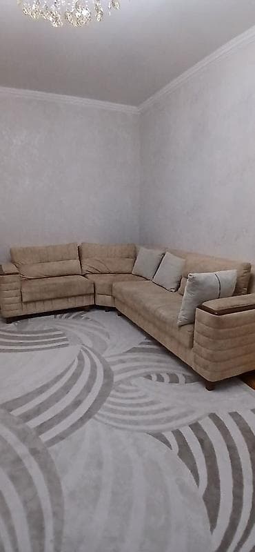 Künc divan dəsti - Forma: L‑şəkilli, geniş oturacaq sahəsi və rahat lalafo.az -da Künc divan dəsti - Forma: L‑şəkilli, geniş oturacaq sahəsi və rahat