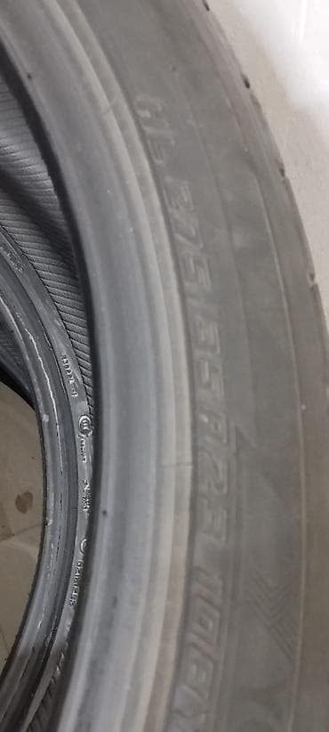 bmw e 38: 4 ədəd təkəri bmw x7 cıxartmışıq orgınal tekerdı - Ölçü: 275/35 R23 — 2