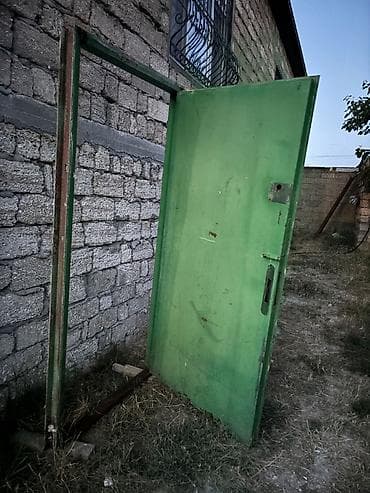 ikinci əl qapi: İşlənmiş Giriş qapısı 100x210 sm Çərçivə ilə, Ünvandan götürmə — 6
