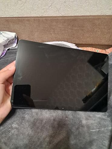 ucuz planşetlər: Lenovo planşet - Model: Lenovo Tab seriyası (arxa paneldə “Lenovo” — 1