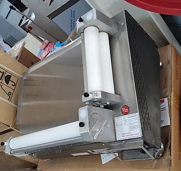 Restoran, kafe avadanlığı: Stolüstü xemir yayan Şengün Makina Sm-60 model Türkiyə istehsalı — 4