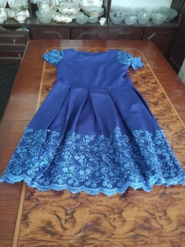 Donlar: Zərif dizaynlı qız paltarı - Rəng: tünd mavi (navy) tonlarda - Model — 6
