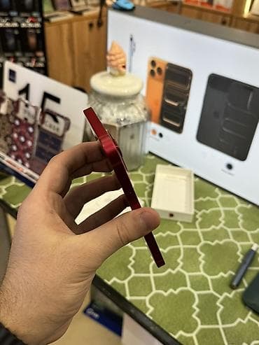 ucuz iphone x: IPhone 13, 128 GB, Qırmızı — 4