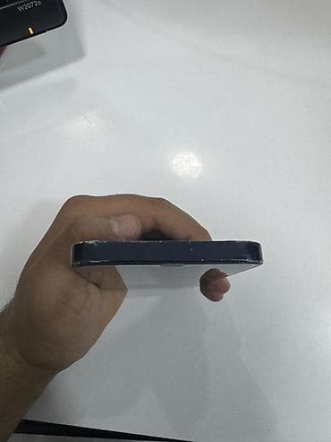xarab iphone: IPhone 12, 64 GB, Qara — 7