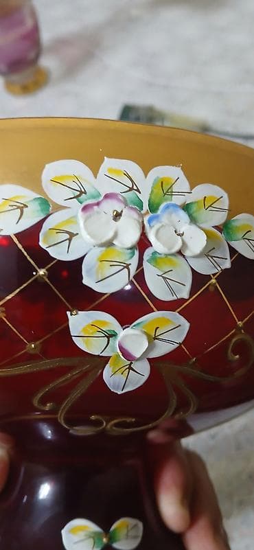 yeni il hediyesi: Qırmızı şüşə/qab – dekorativ ayaqlı meyvə və ya desert qabı - — 3