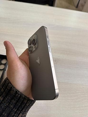 iphone 16 az: IPhone 15 Pro, 256 GB, Space Gray, Face ID — 2