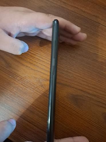 iphone se 2 ikinci el: Samsung Galaxy A11, 32 GB, rəng - Qara, Qırıq — 4