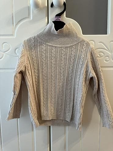 Next firmasi cox az geyinilib 9-12 1,2 yasada gedir