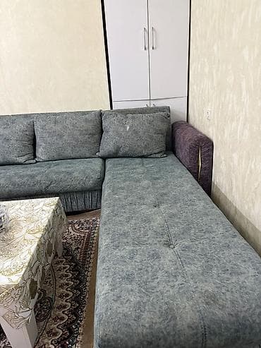 metbext stul: Künc divan, Açılan, Bazalı, Parça — 1