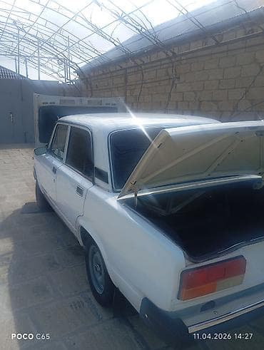 la mini: VAZ (LADA) 2107: 0.6 l | 2026 il 92 km Sedan — 3